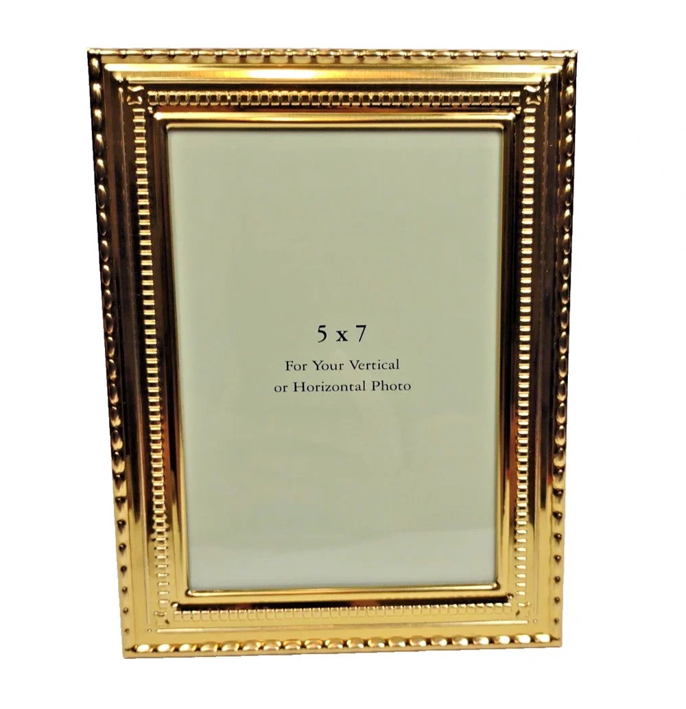 Vintage Gold Toned Polished Photo Frame for 5x7